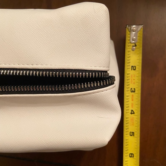 Rae Dunn Zippered Makeup Bag - Large “My Face” - Picture 4 of 5